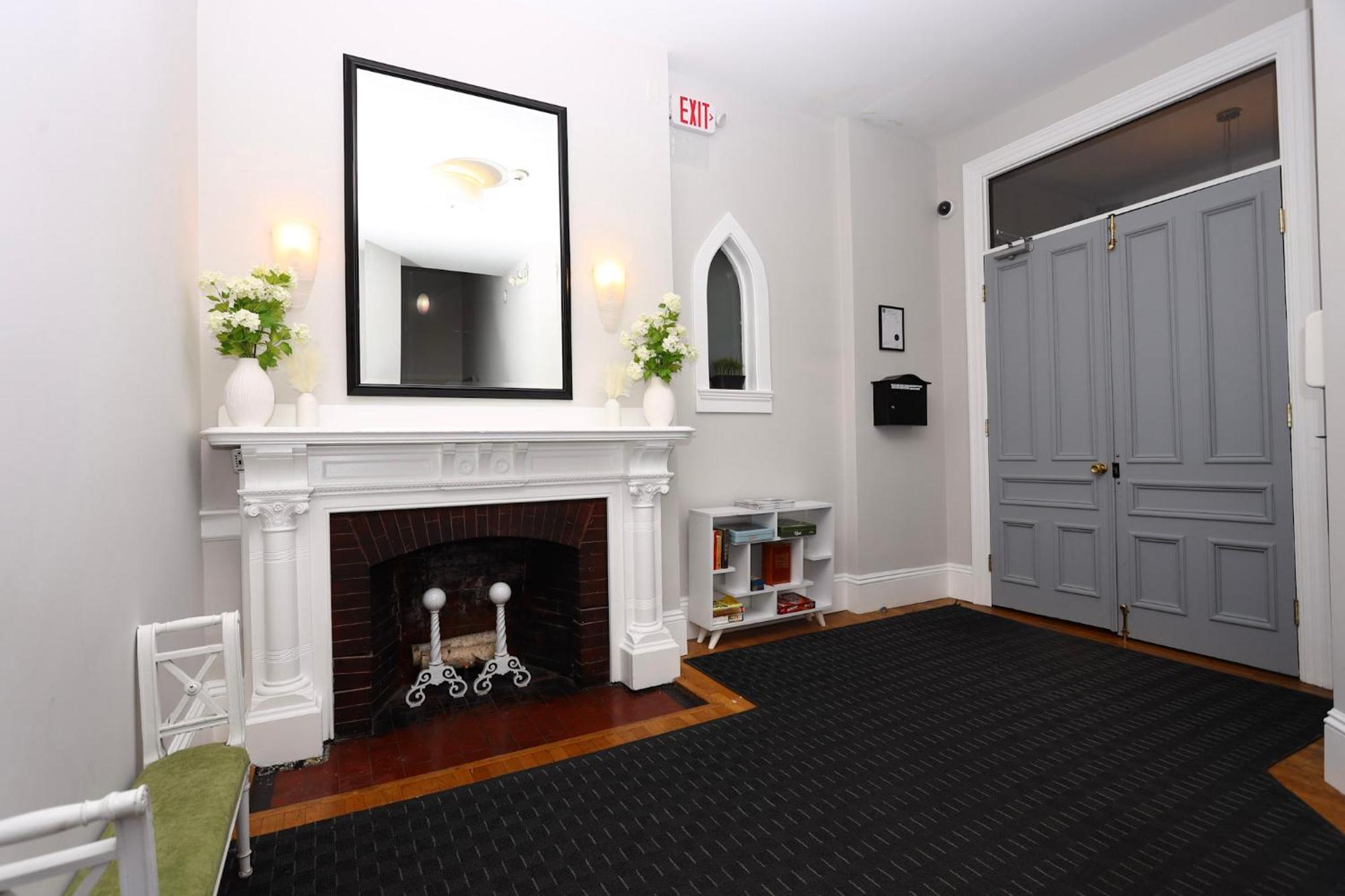 Stylish Newbury Street Studio, #4 보스톤 외부 사진