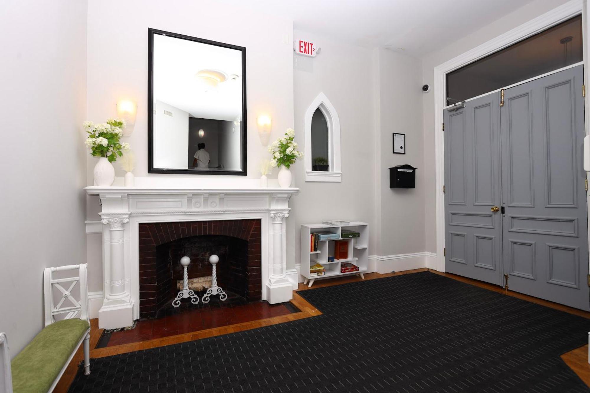 Stylish Newbury Street Studio, #4 보스톤 외부 사진